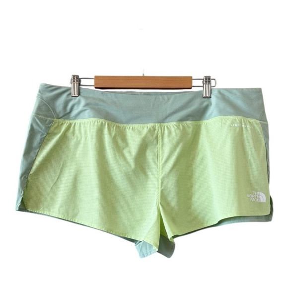 THE NORTHFACE Summer LT 2.5” Shorts Astro Lime Size XXL NEW - Picture 6 of 12
